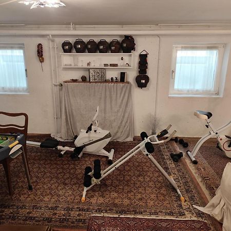 Elegant-Terraced-House-With-Bikes-Near-The-Lake-Children-At-Least-6-A-Old Starnberg Eksteriør bilde