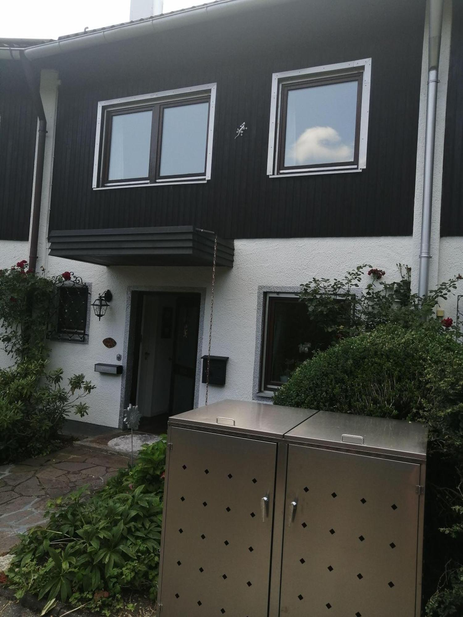 Elegant-Terraced-House-With-Bikes-Near-The-Lake-Children-At-Least-6-A-Old Starnberg Eksteriør bilde